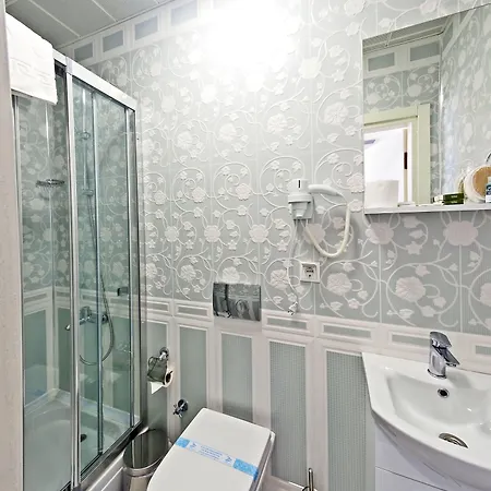 Nusretbey Szálloda 3*